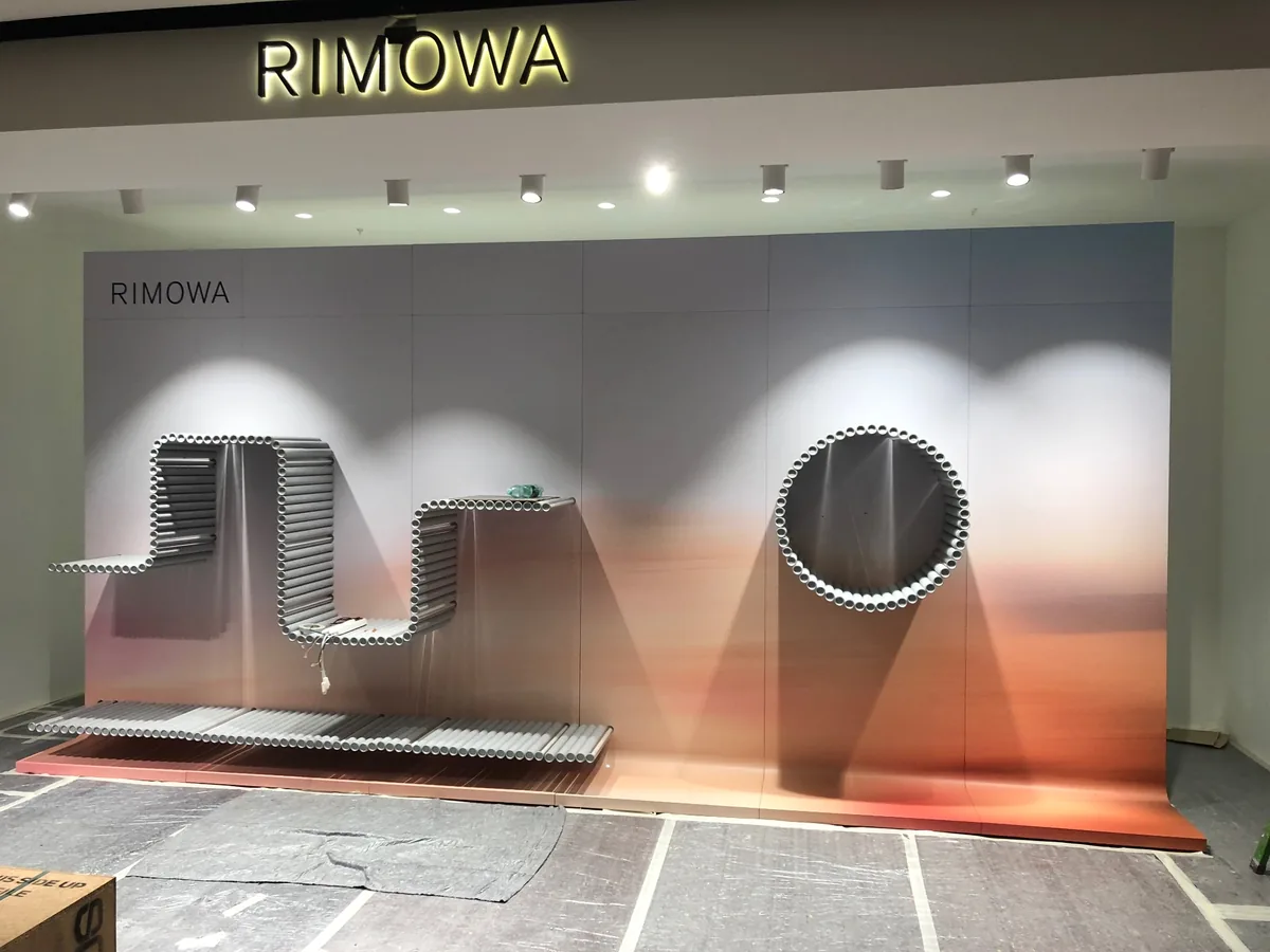 Allestimento retail in corso di realizzazione