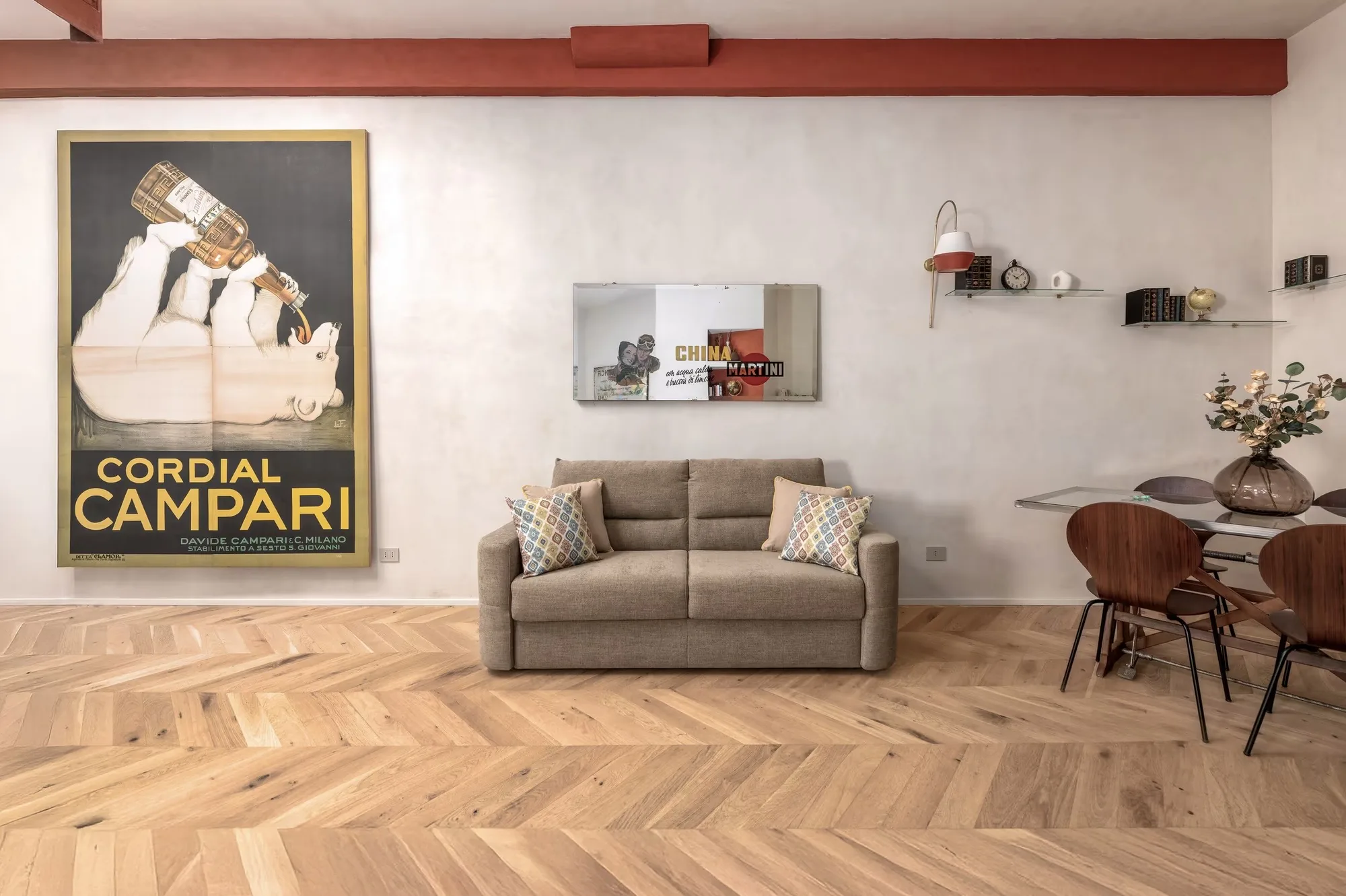 Zona giorno di un appartamento della Trastevere Hospitality Collection